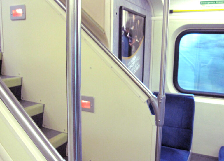 vacuum-forming-stairway-lining